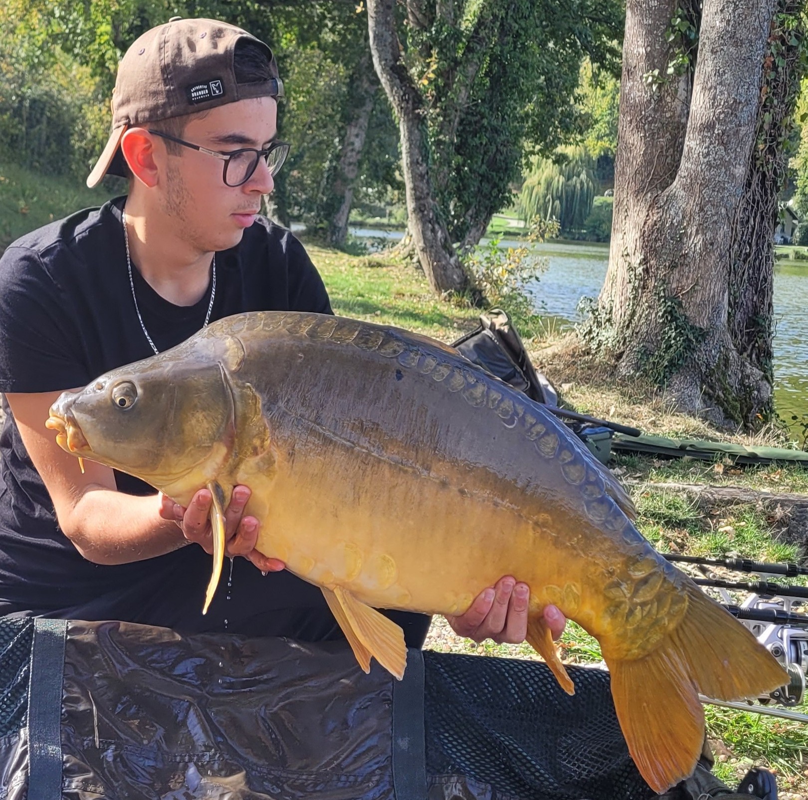 Matériel de pêche à la carpe en Isère – La Cabane du Pêcheur<br />
